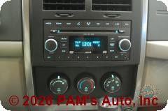 Vehicle photo 11