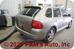 Vehicle photo 4