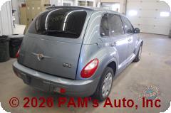 Vehicle photo 4