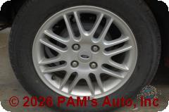 Vehicle photo 7