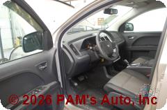 Vehicle photo 8