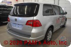 Vehicle photo 4