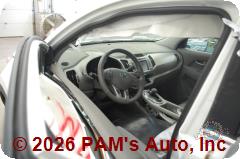 Vehicle photo 8