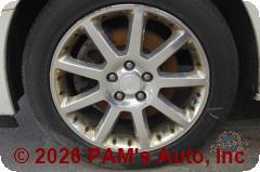 Vehicle photo 7