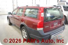 Vehicle photo 5