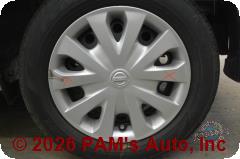 Vehicle photo 7