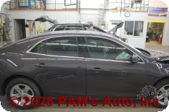 Vehicle photo 3