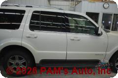 Vehicle photo 3