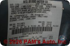 Vehicle photo 13
