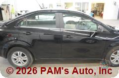 Vehicle photo 3