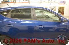 Vehicle photo 3