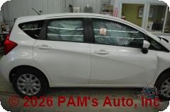 Vehicle photo 3