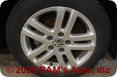 Vehicle photo 7