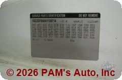 Vehicle photo 12
