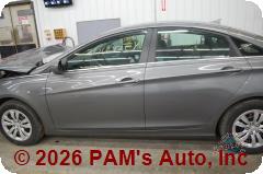 Vehicle photo 6