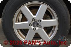 Vehicle photo 7
