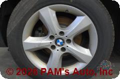 Vehicle photo 7