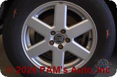 Vehicle photo 7