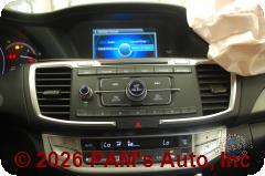 Vehicle photo 11
