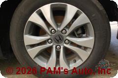 Vehicle photo 7