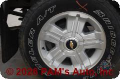 Vehicle photo 7