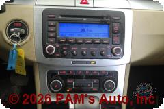Vehicle photo 11