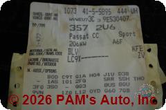 Vehicle photo 13