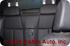 Vehicle photo 13