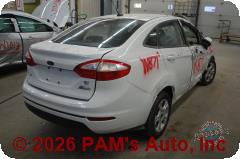 Vehicle photo 4