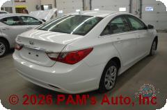 Vehicle photo 4