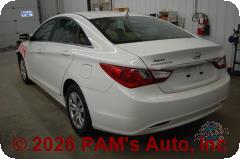 Vehicle photo 5