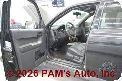 Vehicle photo 8
