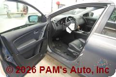 Vehicle photo 8