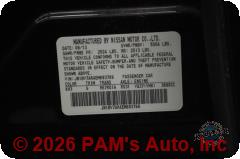 Vehicle photo 13