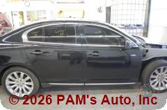 Vehicle photo 3