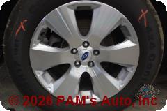 Vehicle photo 7