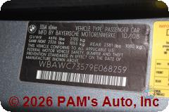 Vehicle photo 12