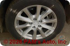 Vehicle photo 7