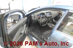 Vehicle photo 8