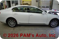Vehicle photo 3