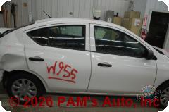Vehicle photo 3