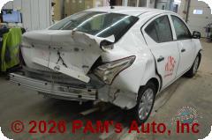 Vehicle photo 4