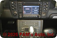 Vehicle photo 11