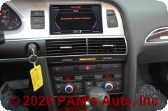 Vehicle photo 10
