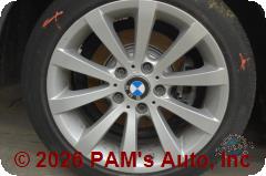 Vehicle photo 7