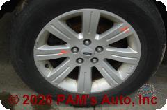 Vehicle photo 7