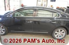 Vehicle photo 6