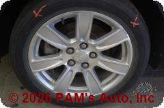 Vehicle photo 7
