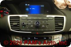 Vehicle photo 10