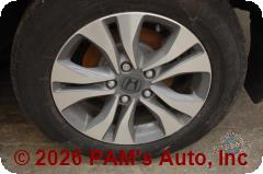 Vehicle photo 7